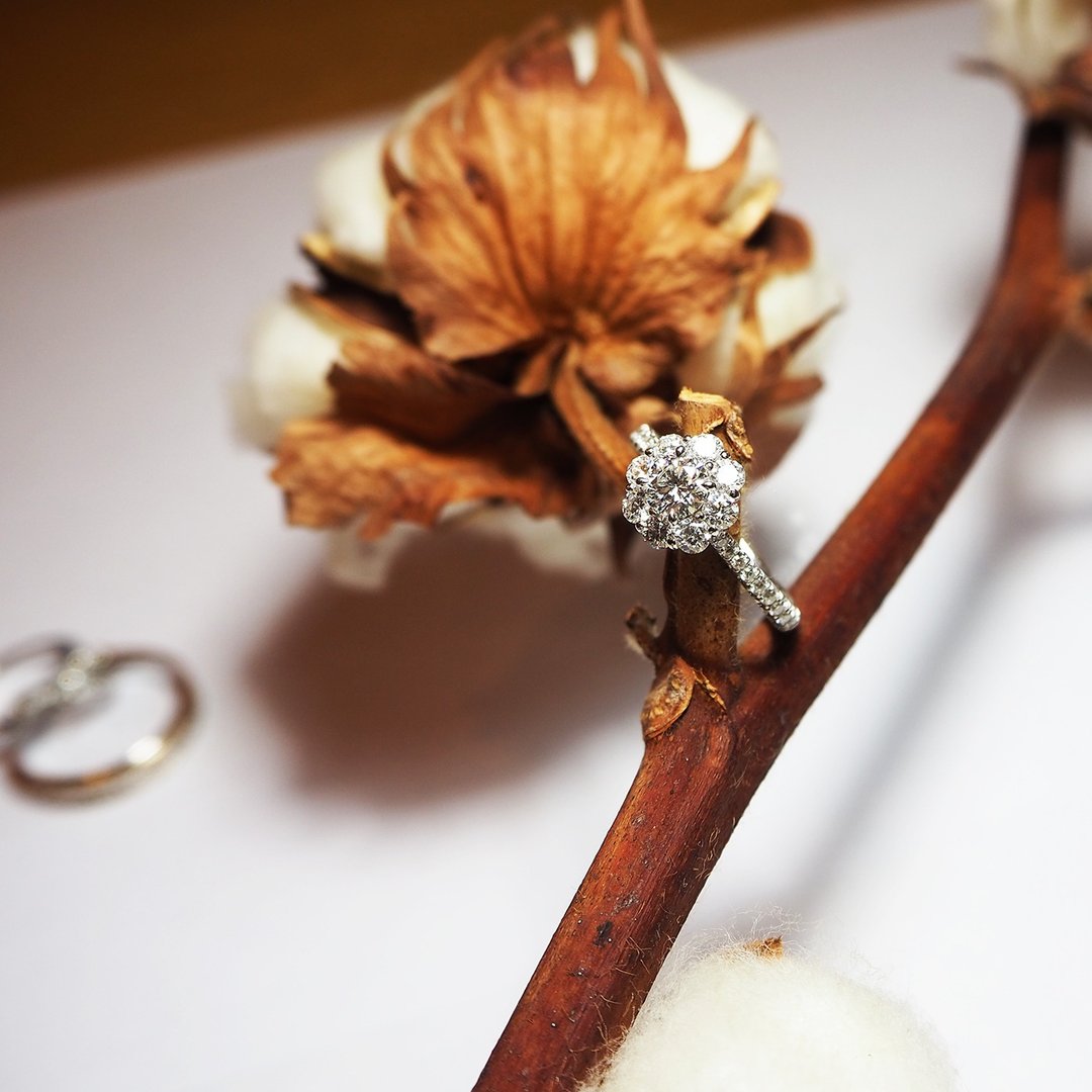 bloom diamond ring_绽放钻戒 对戒 婚戒 求婚戒 订婚戒 订制珠宝 - 对戒 - 钻石 白色
