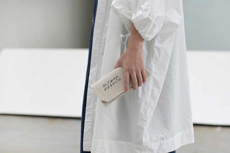 1983ER×今晚我是手/自由之地/米色水洗棉麻布+纸长夹 书写环保包 - 皮夹/钱包 - 纸 白色