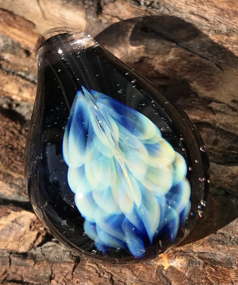 boroccus 白色 蓝色 实心 几何 硼硅酸盐玻璃 吊坠 - 项链 - 玻璃 蓝色