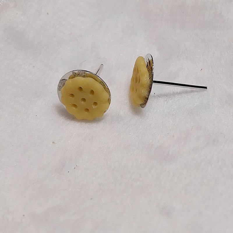 Cookie Earring Handmade Air Dry Clay Eco Friendly Stainless Hook - 耳环/耳夹 - 粘土 黄色