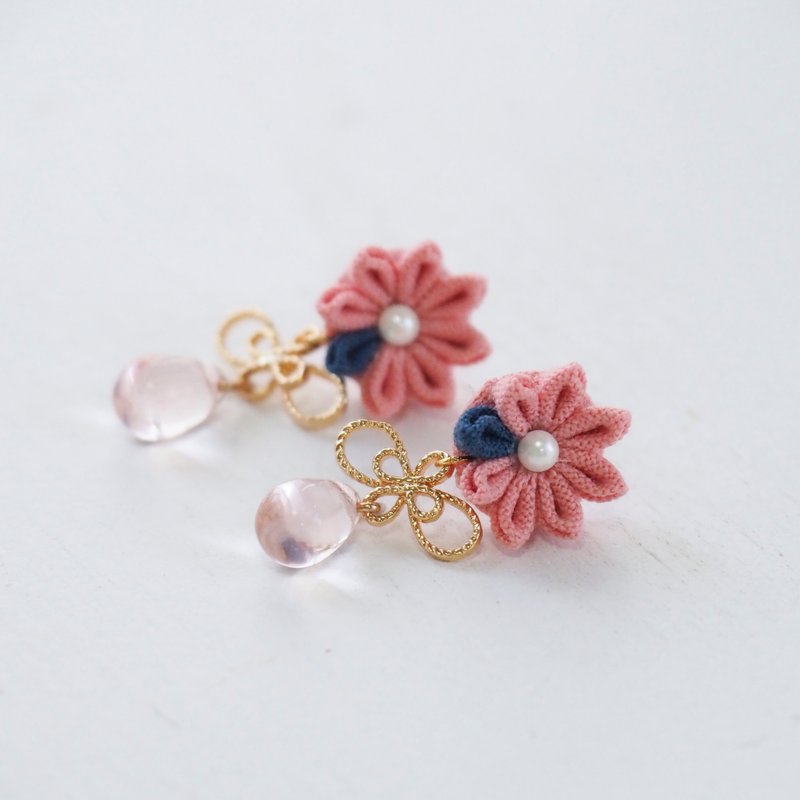 【Pinkoi 特别版】个性水滴玻璃珠定制耳环耳夹 14kgf 925 - 耳环/耳夹 - 半宝石 粉红色