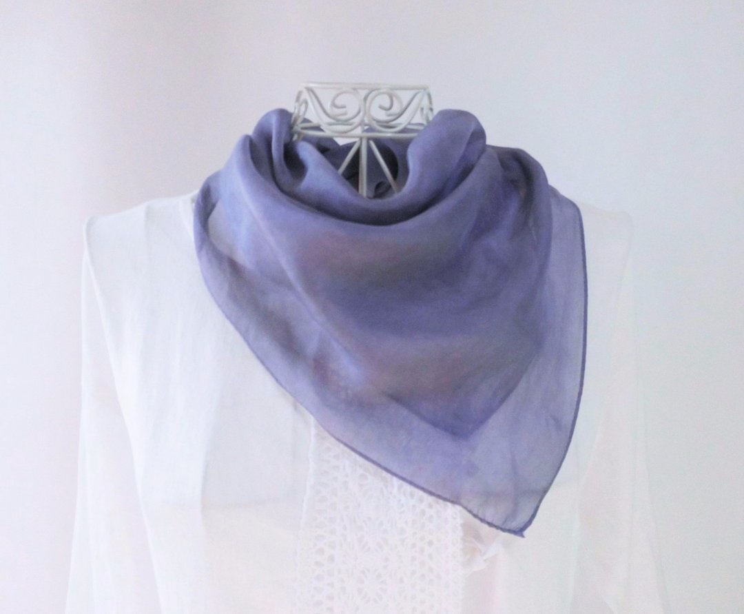 Plant dyeing, silk chiffon, scarf, square, logwood dyeing - 丝巾 - 丝．绢 紫色