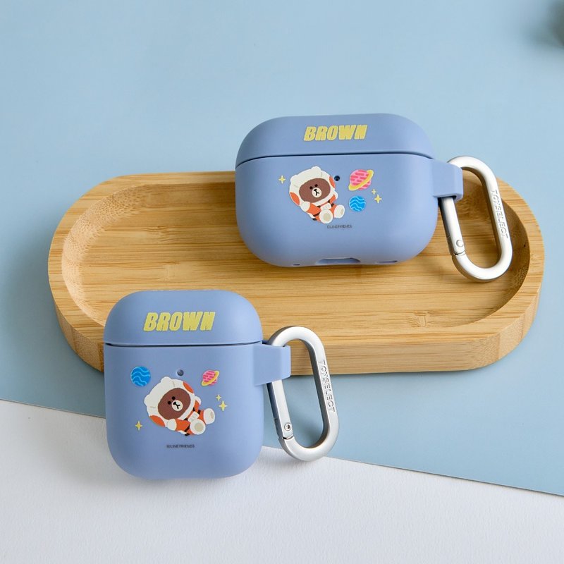 LINE FRIENDS经典-太空装熊大强悍防摔AirPods保护套 - 耳机收纳 - 塑料 多色