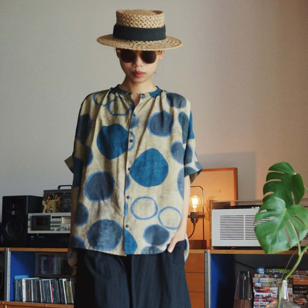 藍色大波點 短袖大廓形襯衣 砂洗天絲棉 夏季涼爽舒適 - 女装衬衫 - 棉 蓝色