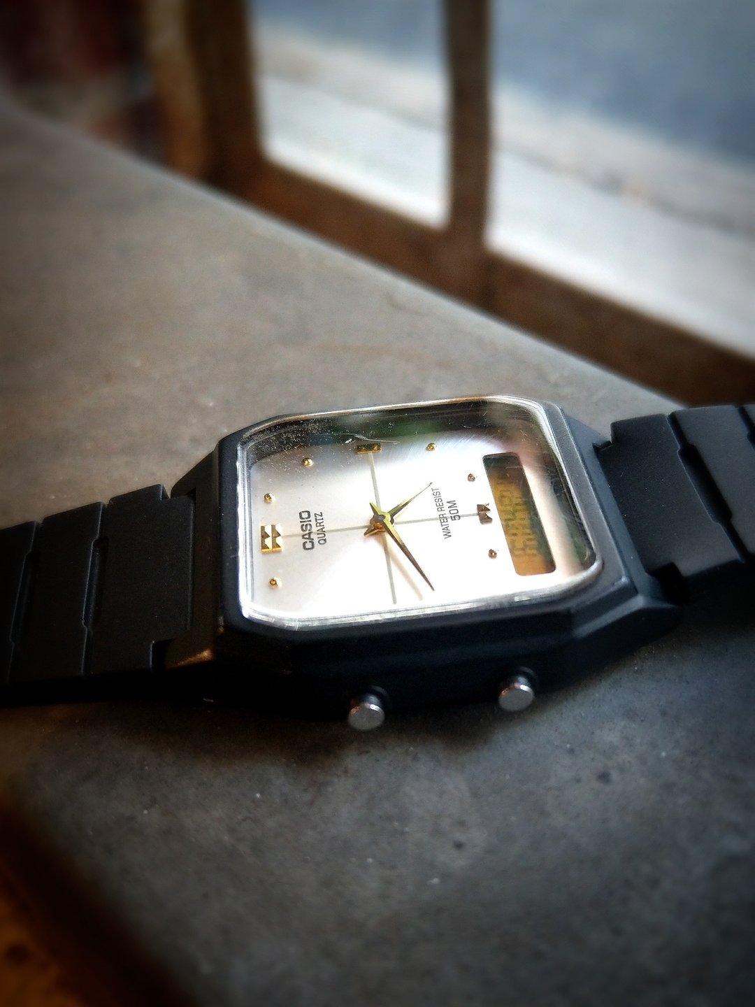 CASIO卡西欧电子表/古董表  vintagewatch 男女适用中性设计 - 男表/中性表 - 其他金属 黑色