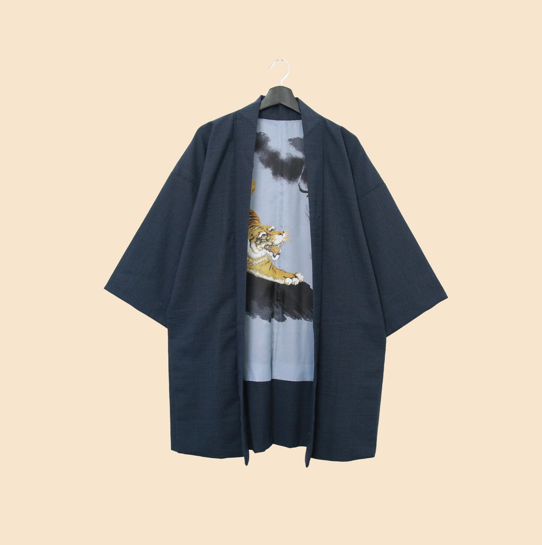 Back to Green-日本男款羽织 水墨 龙与虎 /vintage kimono - 男装外套 - 丝．绢 