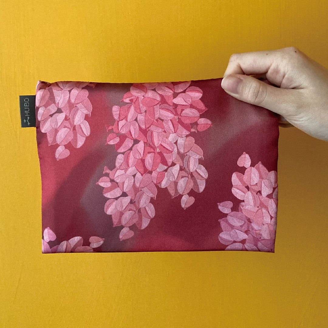 【订制】平面化妆包_亮面缎布款/印花/花布/手作/收纳包/收纳袋 - 化妆包/杂物包 - 聚酯纤维 红色
