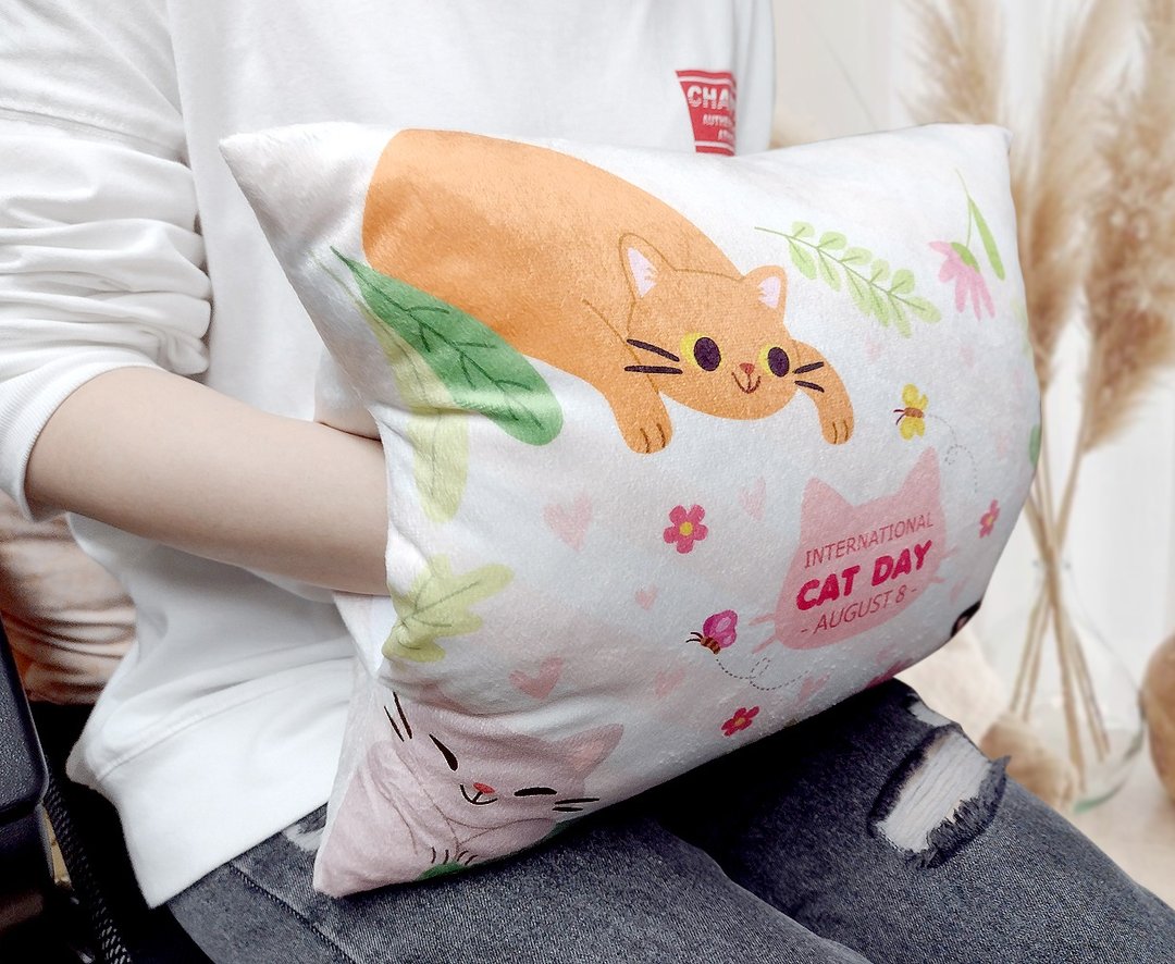 定制化 绒毛 暖手枕 手插枕 靠枕 订做 情人节生日 创意礼物 订制 - 枕头/抱枕 - 其他材质 