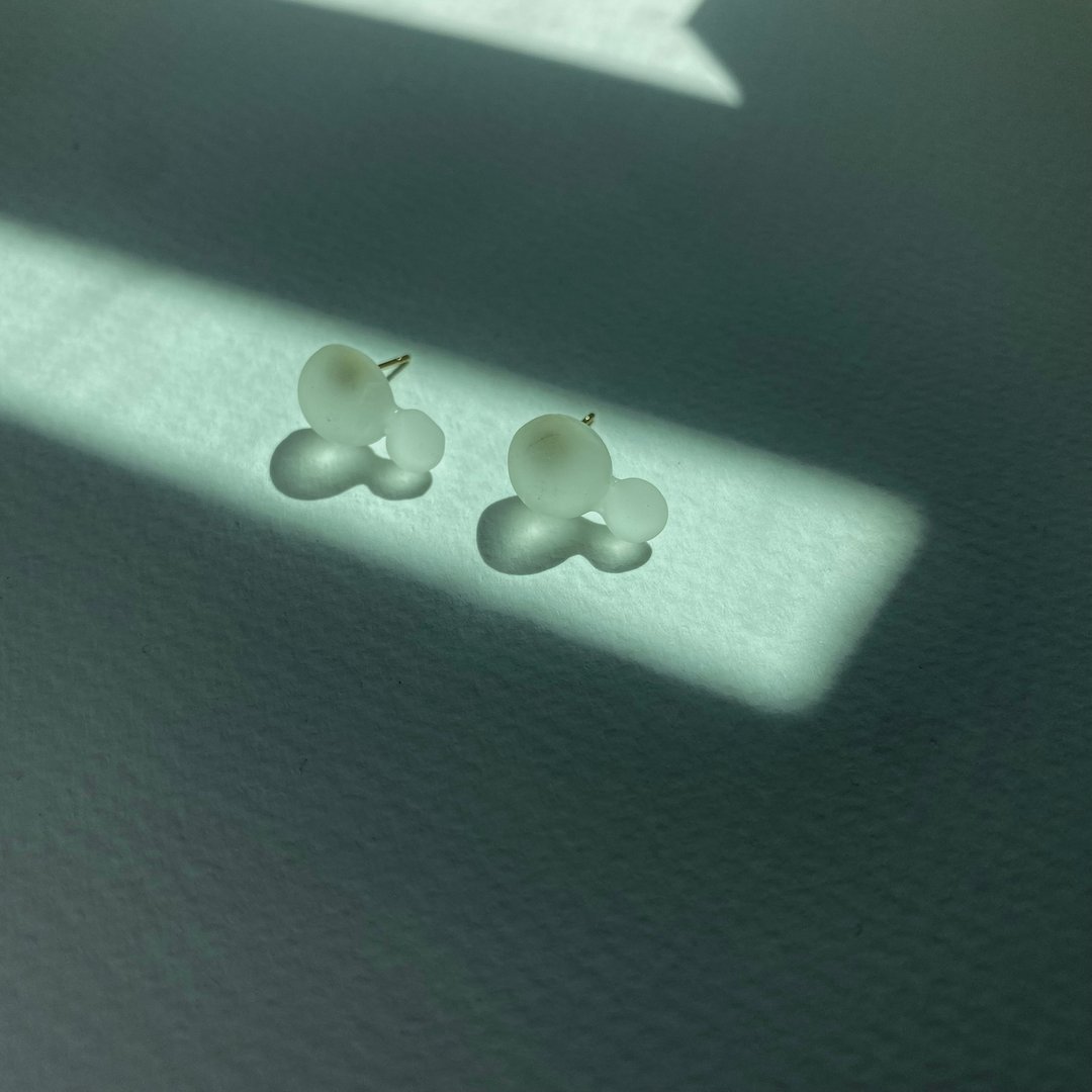 Pinkoi网上限定 磨沙玻璃水滴耳环 耳针 耳夹 - 耳环/耳夹 - 玻璃 金色