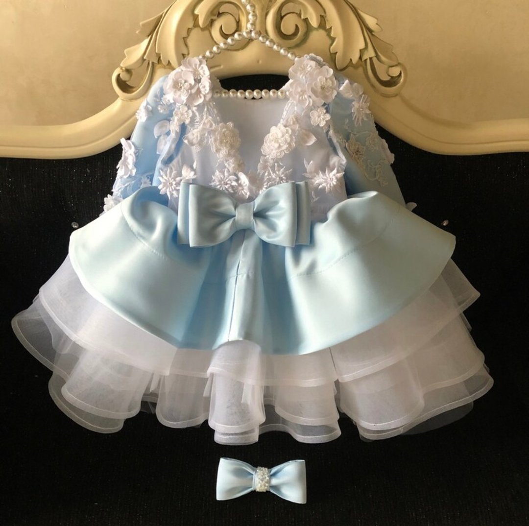 Blue and white dress with 3d flowers and bow clip for hear. Party dress for girl - 童装礼服/连衣裙 - 其他材质 