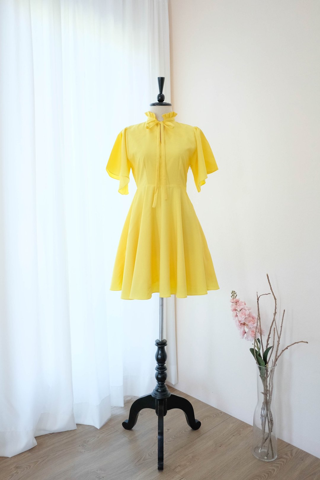Yellow dress Short vintage summer sundress Yellow bridesmaid dress - 洋装/连衣裙 - 聚酯纤维 黄色
