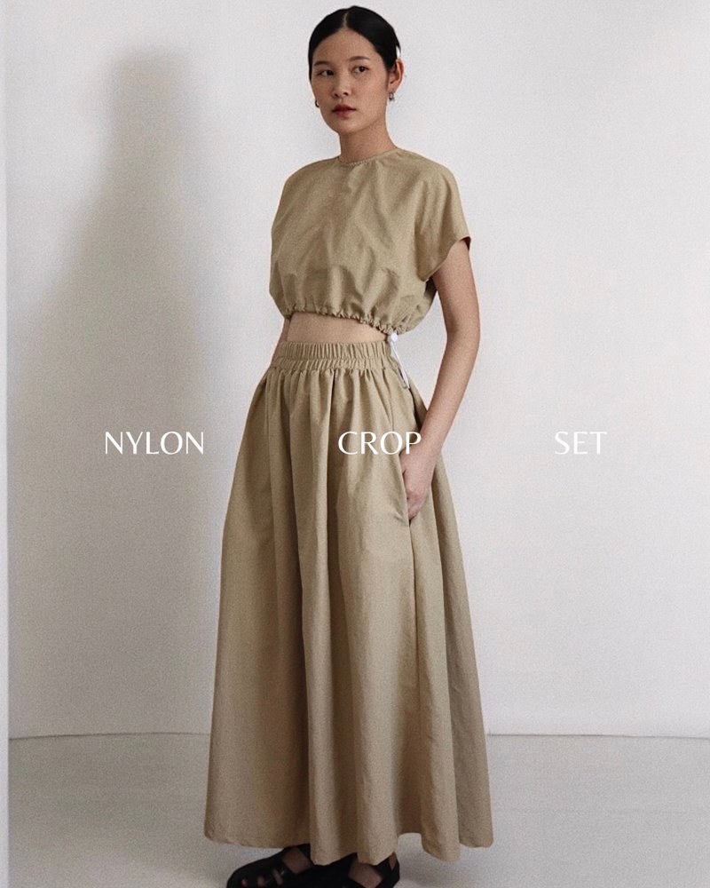 尼龙短版上衣套装 - 洋装/连衣裙 - 尼龙 多色