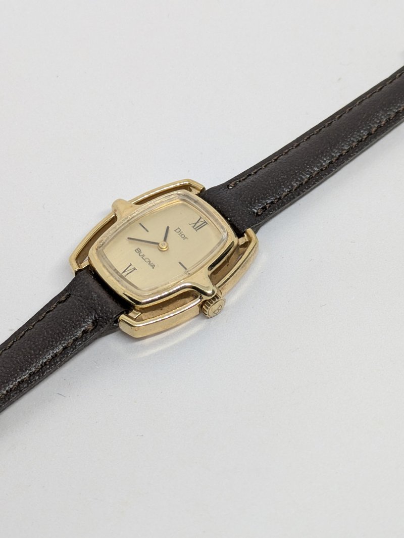 Dior古董表l机械手上链l经典设计名牌表 - 女表 - 其他金属 金色