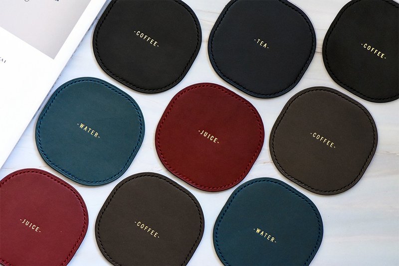 皮革手作定制烫金杯垫/婚礼/情侣纪念品/入厝/新居落成/毕业礼物 - 杯垫 - 真皮 