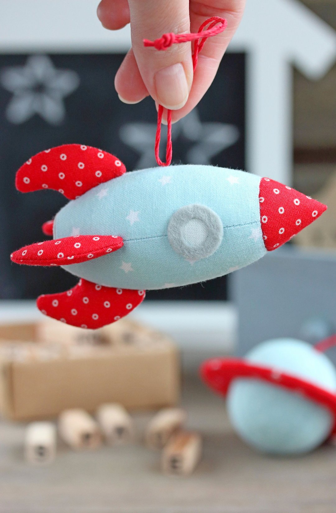 PDF Spaceship and Planet Ornaments Sewing Pattern - 手工艺教程/工具书 - 其他材质 