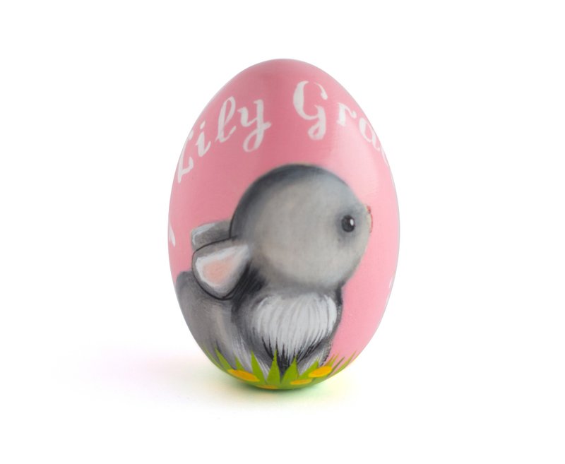 Personalized Easter wooden egg cute bunny handpainted decor - basket filler gift - 其他 - 木头 多色