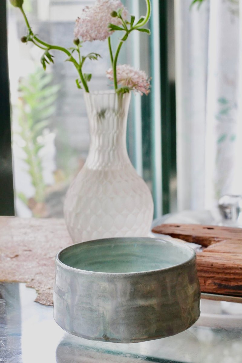 手拉坏薄雾森林陶碗/茶碗/抹茶碗/饭碗 - 茶具/茶杯 - 陶 绿色