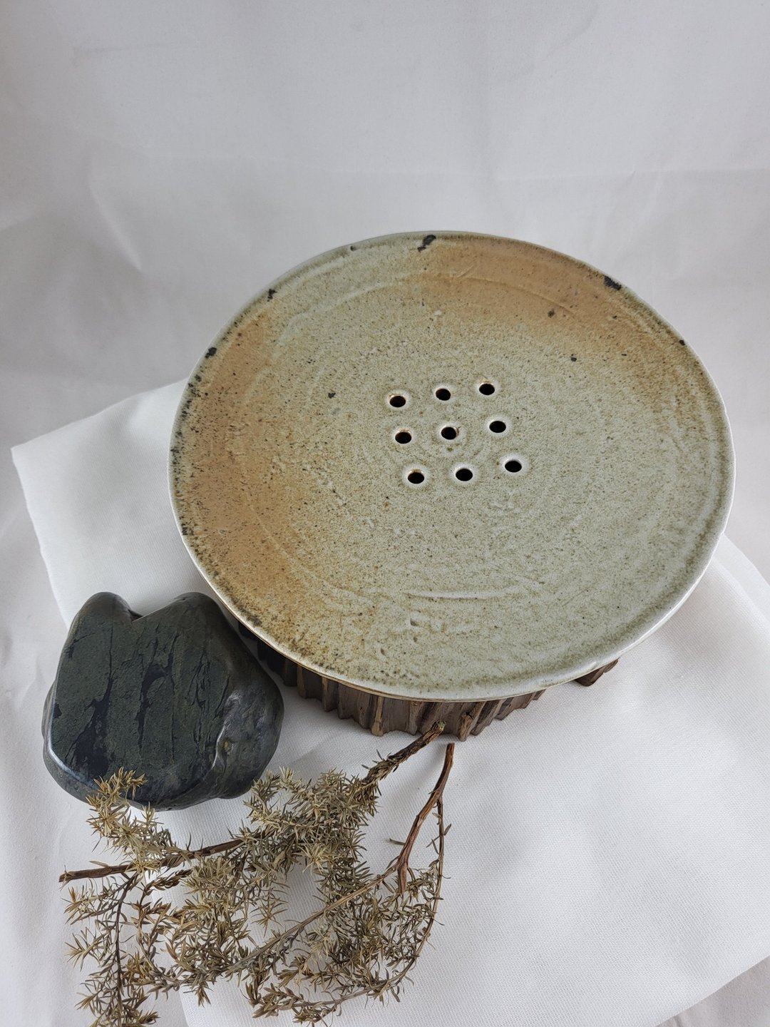 柴烧手工壶承直径18厘米 - 茶具/茶杯 - 陶 灰色