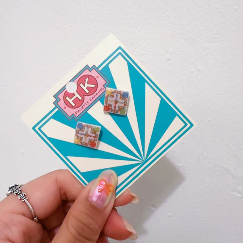 HKPaletteEarring - 飞行棋盘(耳环) - 耳环/耳夹 - 树脂 多色