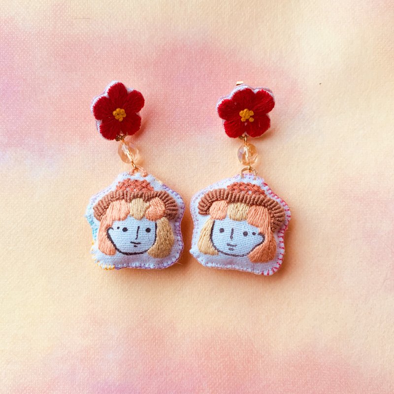 戴草帽的小人儿刺绣手绘耳环耳夹耳钉 - 耳环/耳夹 - 绣线 橘色