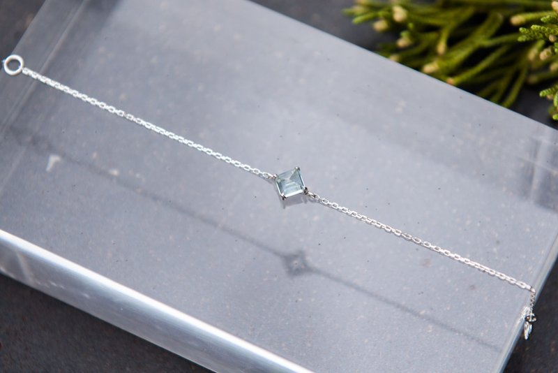 菱形天然蓝托帕石手链-银 - 手链/手环 - 宝石 蓝色