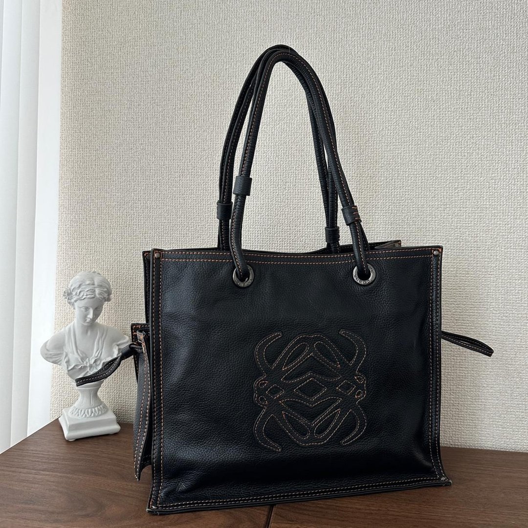 LOEWE 罗意威 Anagram 大型标志 黑色 托特包 - 侧背包/斜挎包 - 真皮 黑色