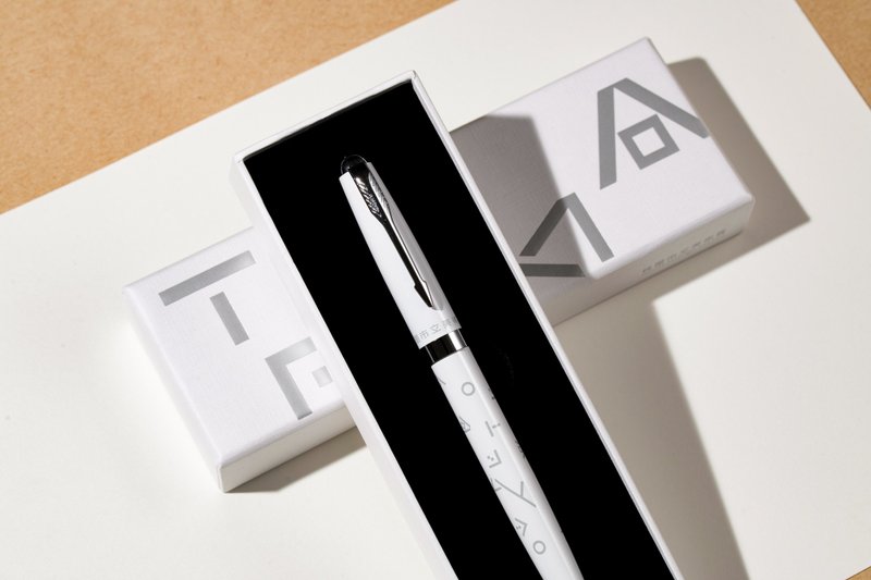 桃园市立美术馆-钢笔式圆珠笔 - 其他书写用品 - 其他金属 白色