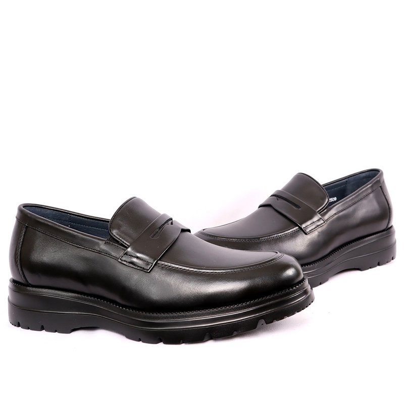 sixlips 韩式厚底真皮乐福鞋 黑 - 男款牛津鞋/乐福鞋 - 真皮 黑色