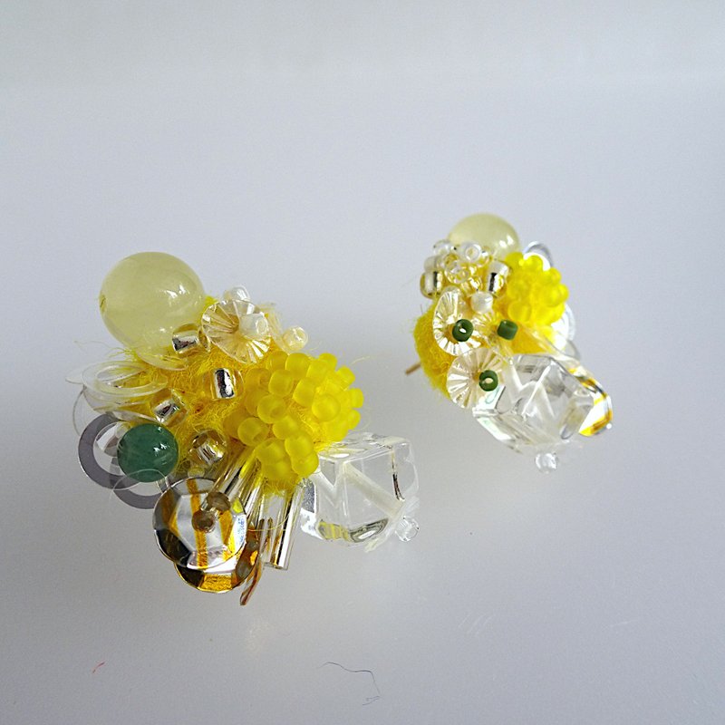 柠檬汽水 // 耳环 - 耳环/耳夹 - 半宝石 黄色