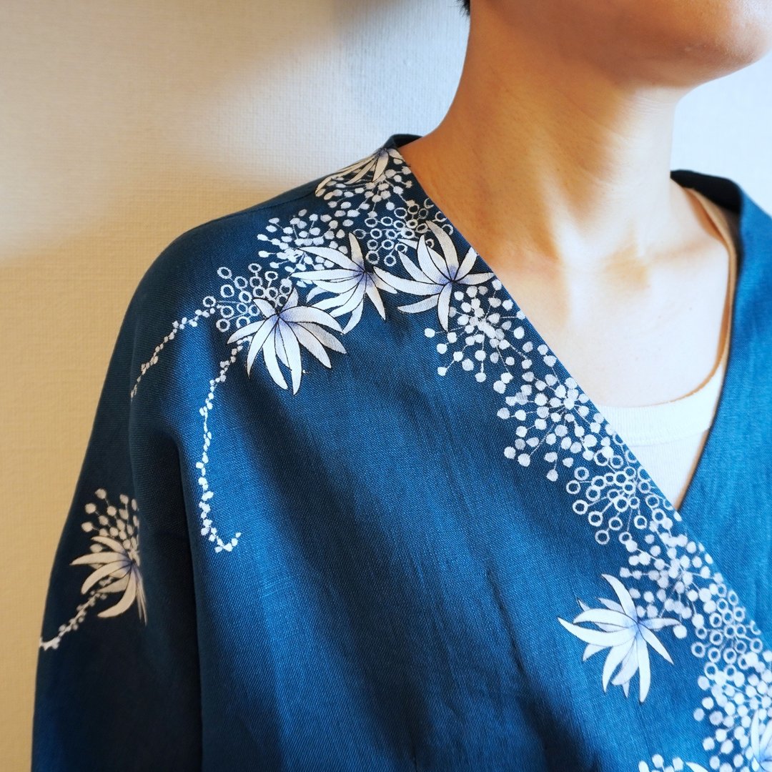 Linen haori, blue, underwater plants - 洋装/连衣裙 - 棉 蓝色