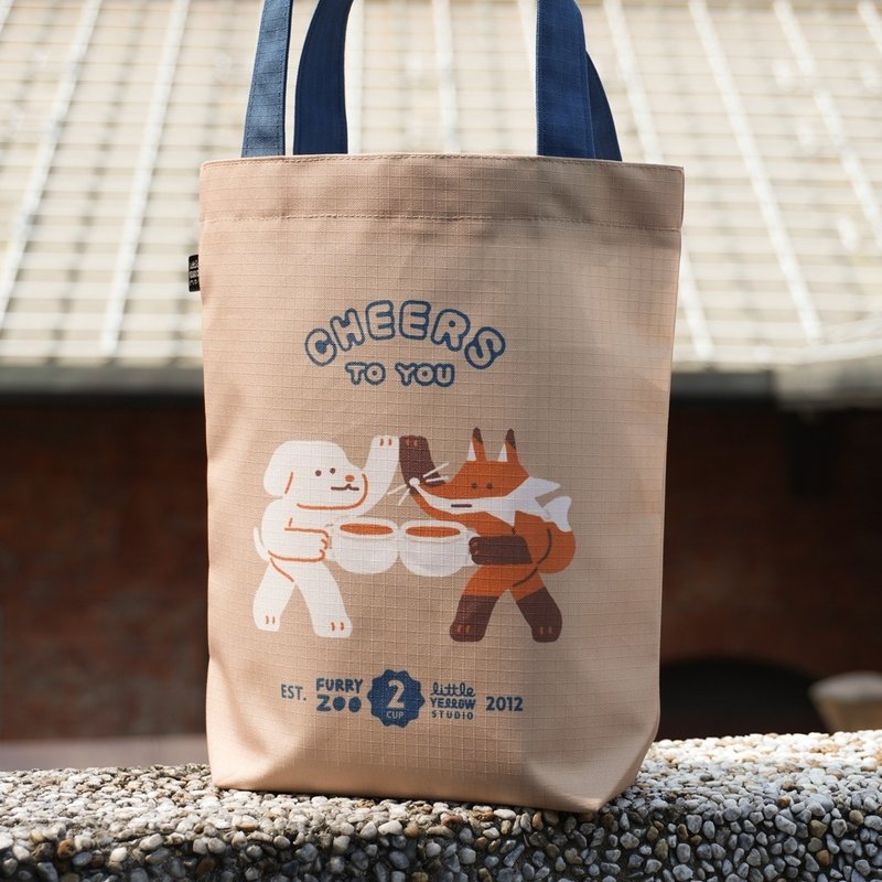 防泼水手提袋 环保袋 购物袋 - 狗狗狐狸茶 - 手提包/手提袋 - 聚酯纤维 卡其色
