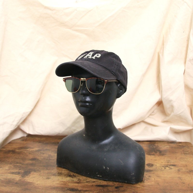 Back to Green::户外帽  复古刷色刺绣标 d-60//vintage hat - 帽子 - 棉．麻 