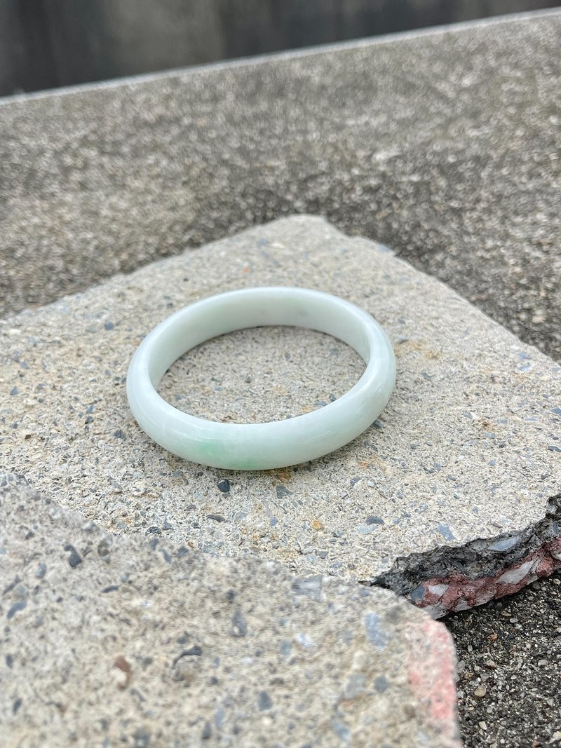 冰糯白底青手镯玉镯 |天然缅甸翡翠 - 手链/手环 - 玉石 绿色