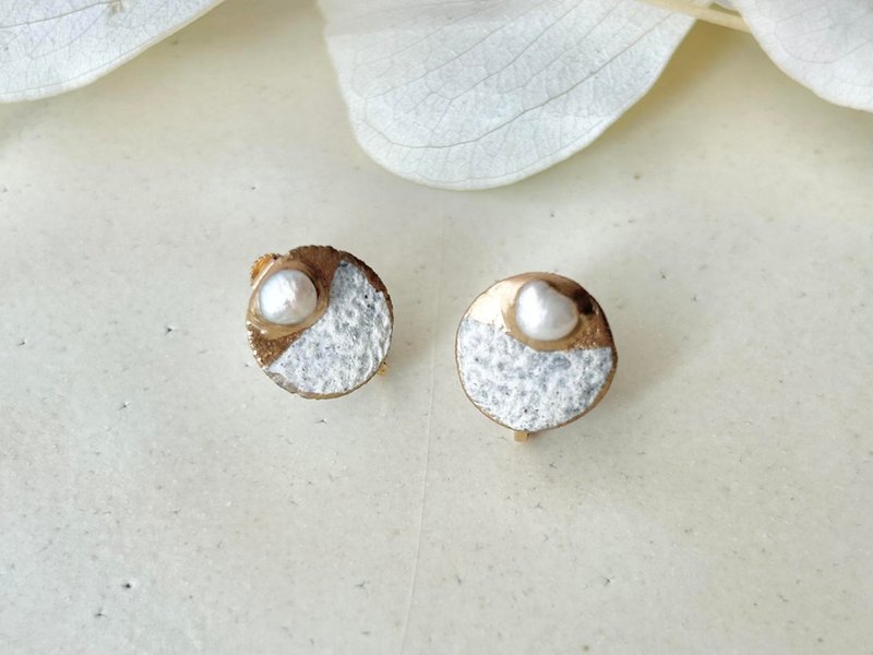 唐津烧 白华窑 金继 螺旋耳夹式耳环 奢华金 珍珠 传统工艺 No.221 - 耳环/耳夹 - 陶 金色