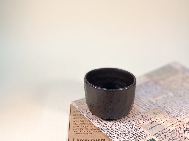 【限量烛杯定制】80ml黑点茶杯(可选精油)/情人节礼盒 - 蜡烛/烛台 - 瓷 