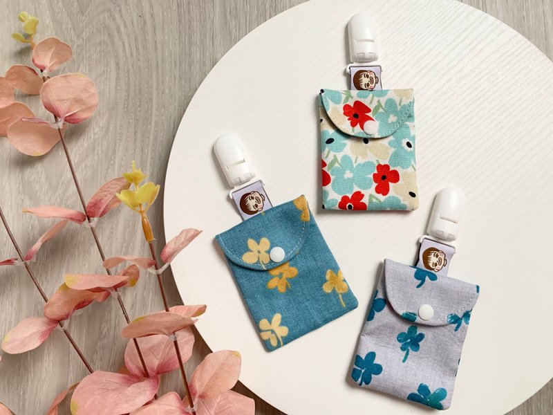 蒙马特转角 平安符袋 礼盒 弥月 - 平安符/符袋 - 棉．麻 