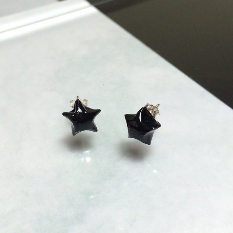 型格黑色幸运星星防水手工耳环 - 耳环/耳夹 - 纯银 黑色