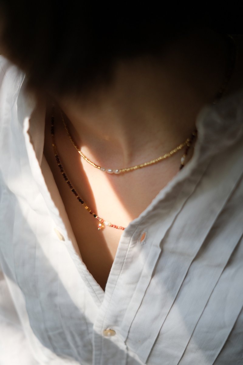 Câihóng  /  天然石 项链 淡水珍珠 18k注金 - 项链 - 玉石 