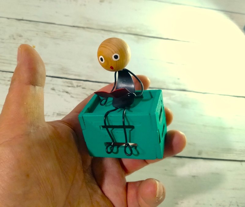 人们读书杂货装饰展示日本 - 摆饰 - 木头 多色