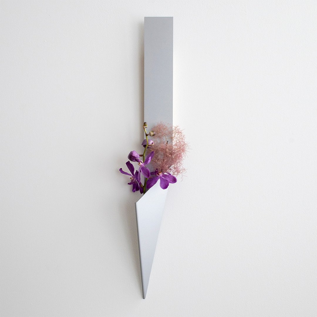 Origami Flower Vase_silver - 花瓶/陶器 - 其他金属 银色