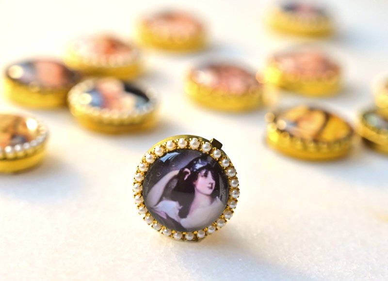 Button Cover 手作钮扣饰~复古小清新~名画系列: 莎莉西登斯画像 - 胸针 - 玻璃 多色