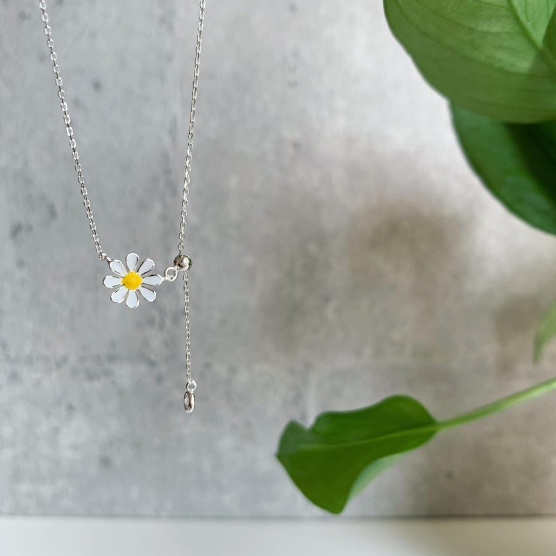 925纯银 / 双色可爱 • 珐琅小雏菊 • 调整项链 - 项链 - 纯银 银色