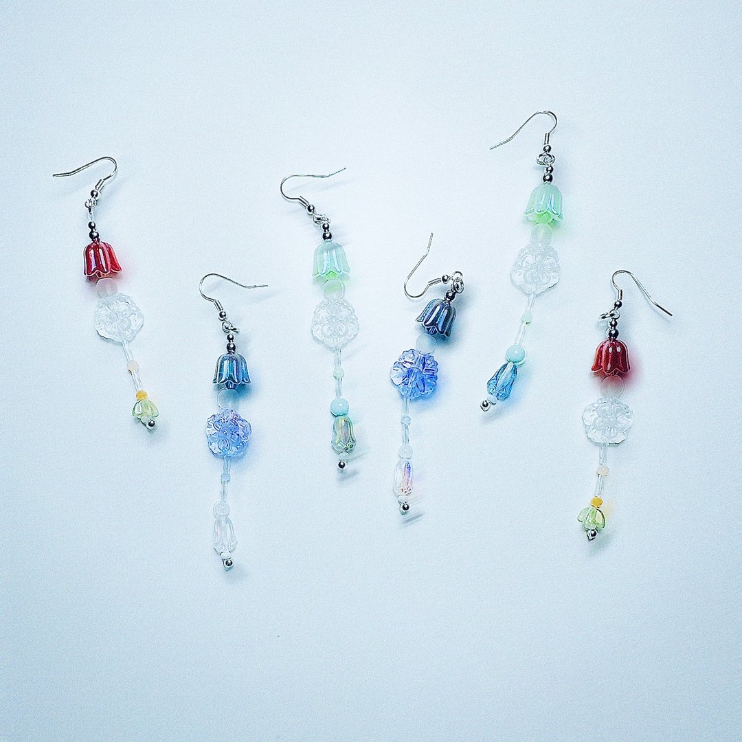 水母花耳环 Jellyfish Flower Earrings - 耳环/耳夹 - 其他材质 透明