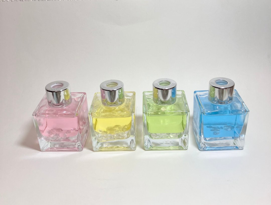 含碎水晶 质感色彩瓶 颜色 吸引力 心理学 - 其他 - 其他材质 多色