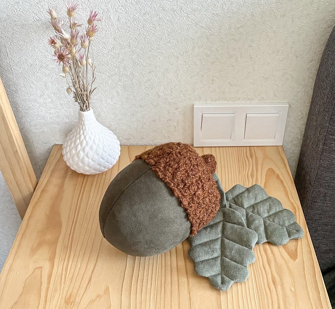 Woodland cushion, Acorn ornament, Fall decoration, Acorn waldorf toy, Acorn - 枕头/抱枕 - 其他材质 卡其色