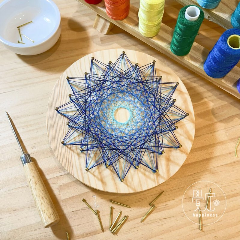 Stringart 艺术作品 - 摆饰 - 其他材质 多色