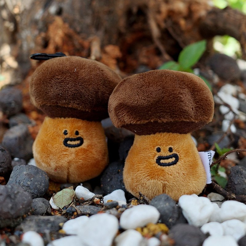 雨过山原创牛肝菌毛绒挂件可爱蘑菇包挂件搞笑钥匙扣玩偶小公仔 - 钥匙链/钥匙包 - 其他材质 