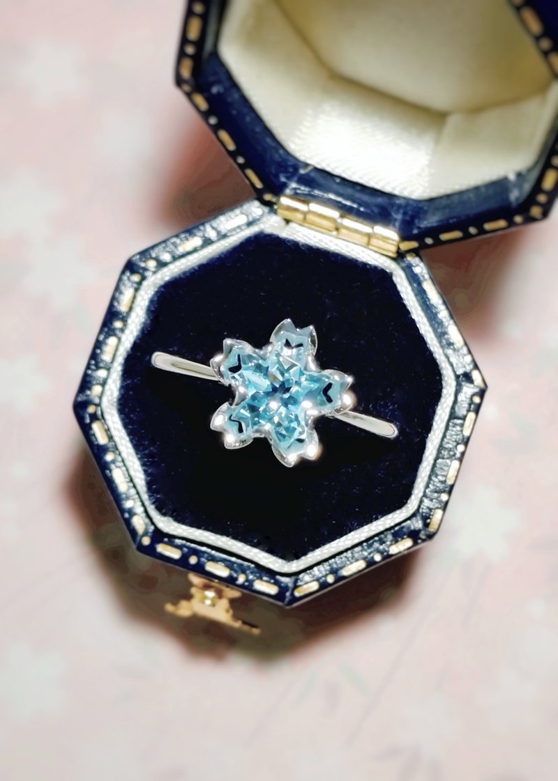 特别樱花切割 瑞士蓝托帕石 纯银电镀 18K 白金戒指 - 戒指 - 半宝石 蓝色