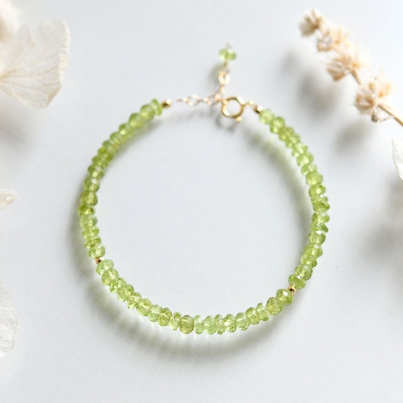 幸せ、夫婦間の愛、平和を象徴する ペリドットの黄緑色ブレスレット  8月誕生石 - 手链/手环 - 宝石 绿色