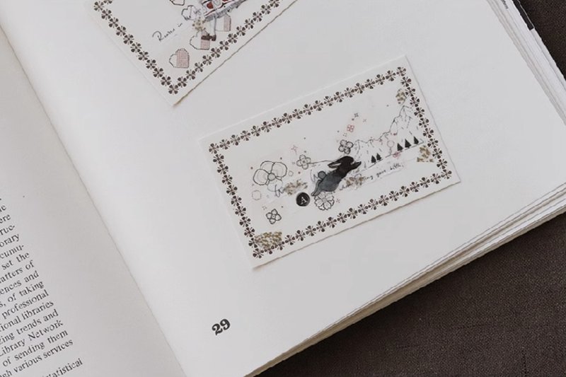 花心诗 (紅黑配色) 塩系打底素材 PET 紙膠帶 10米卷 台灣製 - 纸胶带 - 其他材质 多色